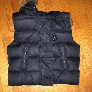 Gap Black Vest with Fur brown hood